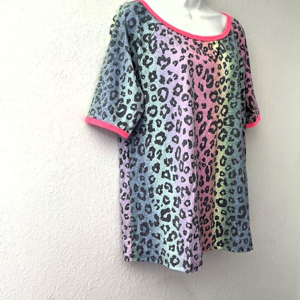 BIBI LEOPARD RAGLAN SLEEVE TOP GUC - Picture 5 of 12